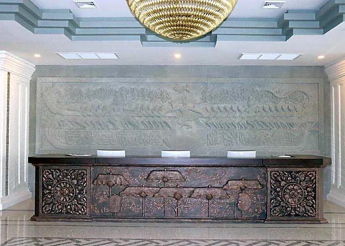 Koulen Hotel 4*